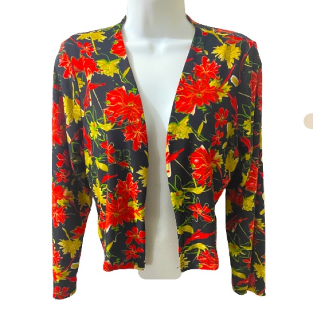 Karin Stevens Black Floral Size 10 Cropped Kimono